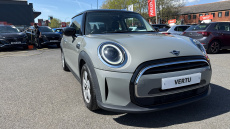 MINI Hatchback 1.5 Cooper Classic 3dr Petrol Hatchback